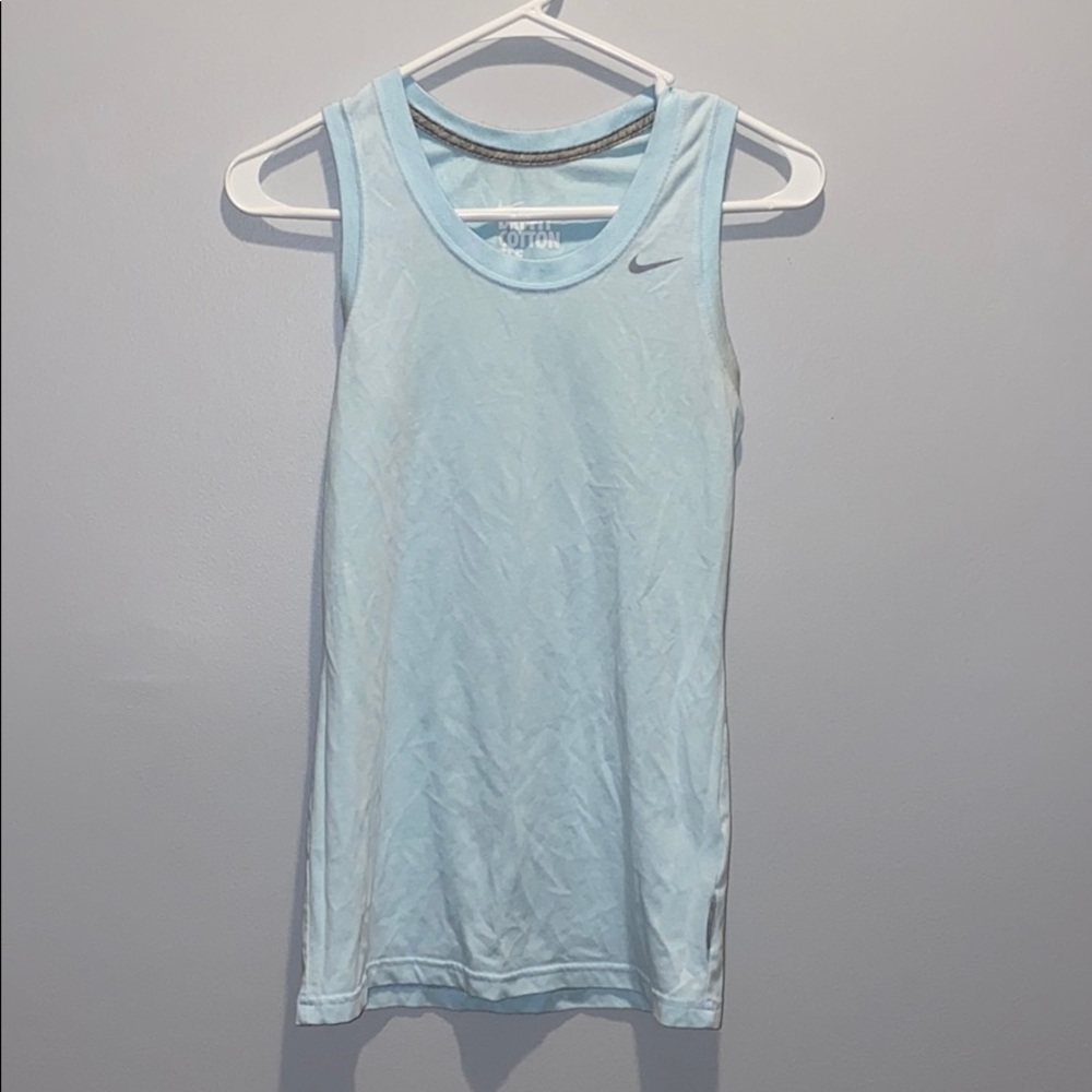 Nike tank